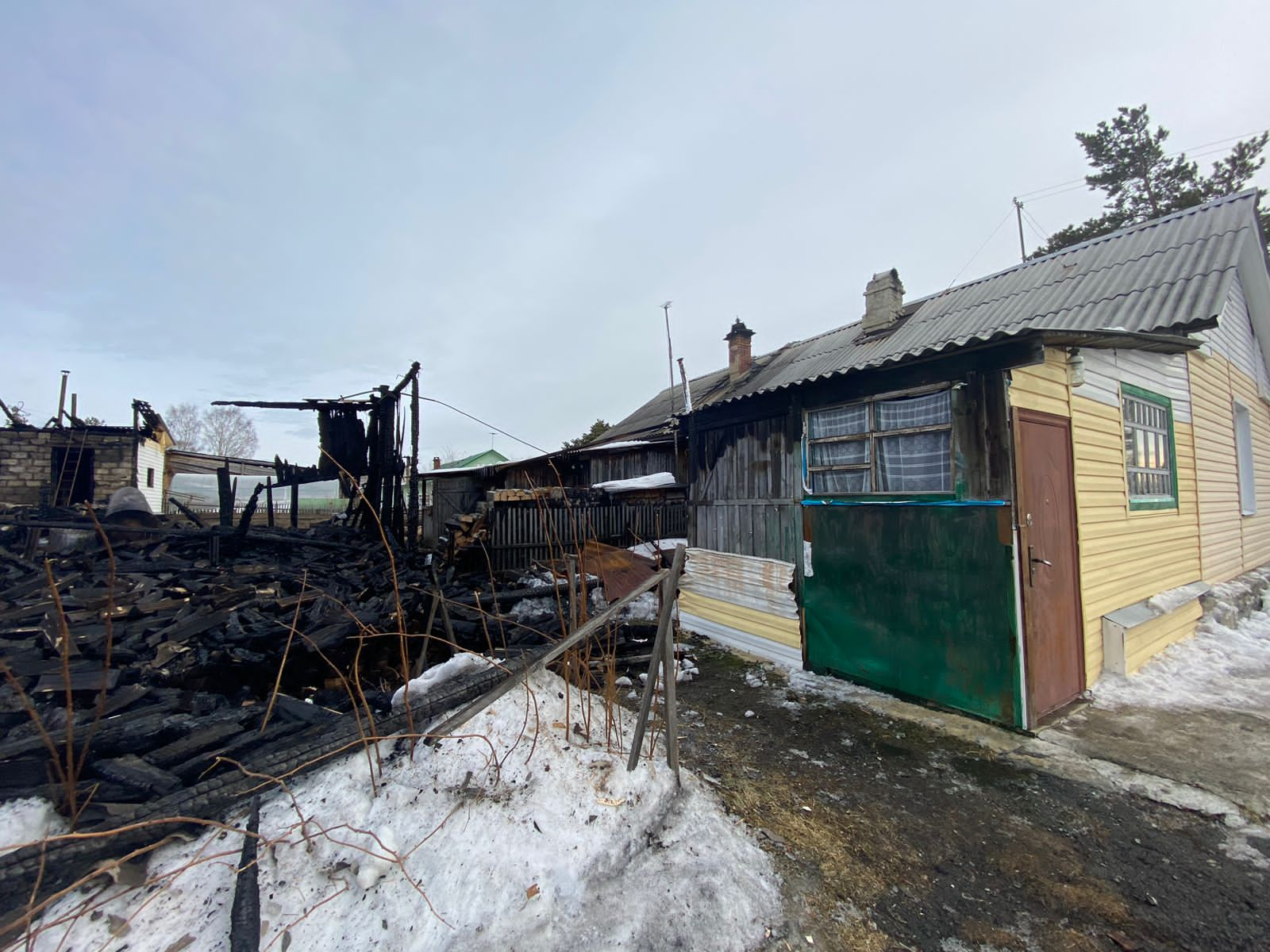 В выходные в Нижнем Тагиле и пригороде произошло несколько крупных пожаров  - Тагильский рабочий